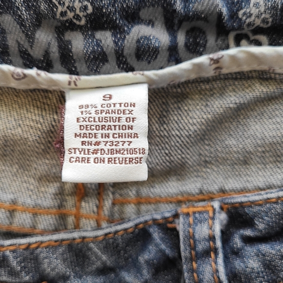 (909) Mudd Woman's Jeans, Size: 9 Color: Blue - Picture 11 of 14